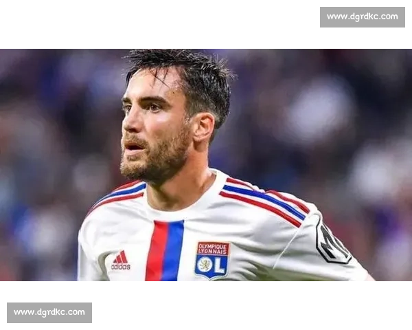 塞维利亚抢滩自由市场！阿根廷国脚塔利亚菲科即将免签加盟